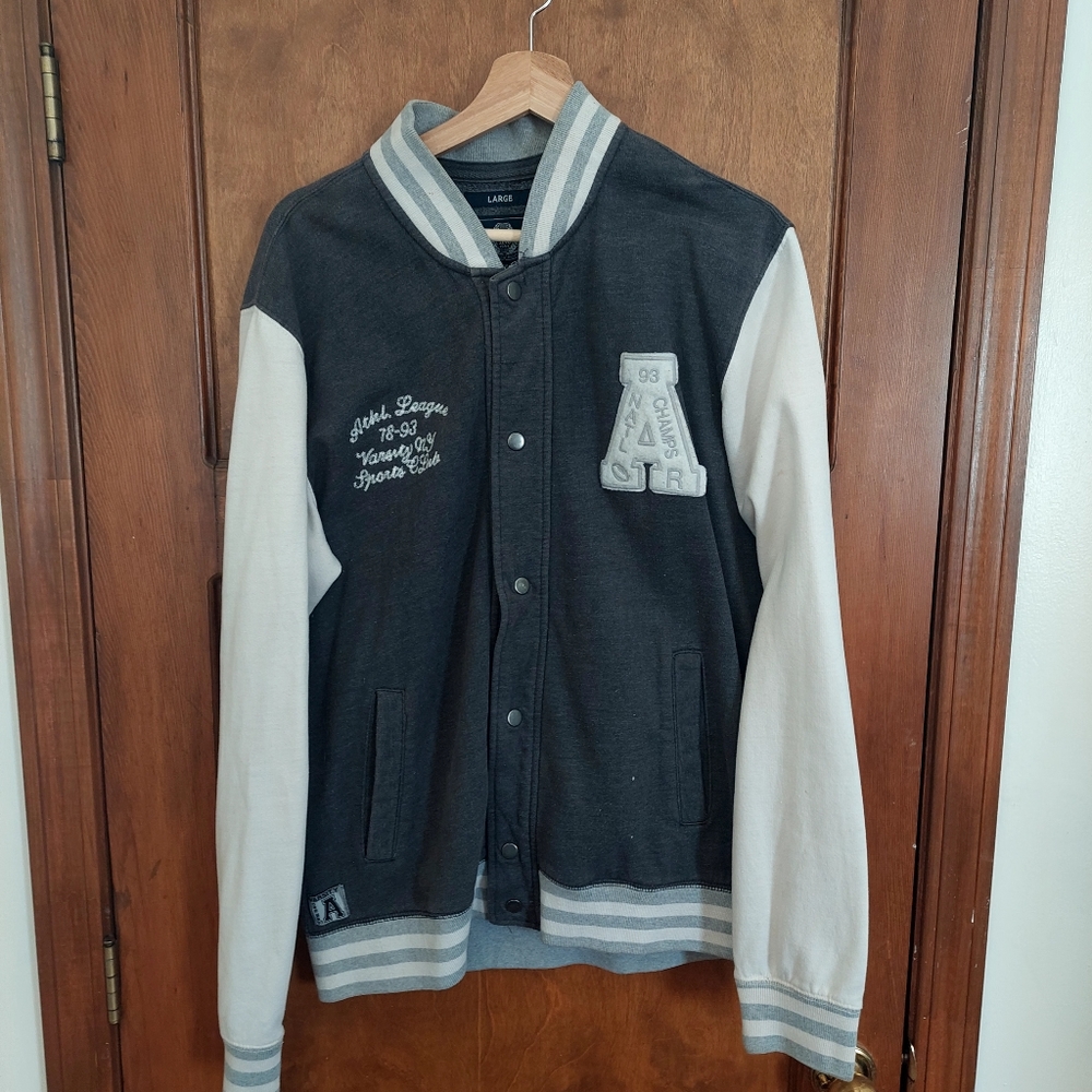 Vasary  sueter American rag
